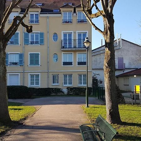 Residence Dalimier #Hypercentre# Corbeil-Essonnes Bagian luar foto